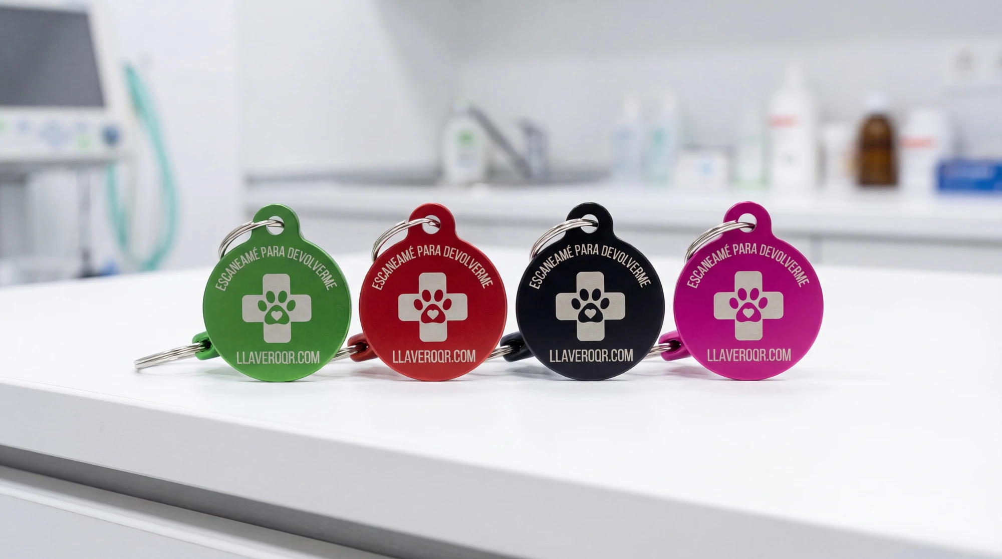 Chapas MascotaQR para identificación de animales en protectoras